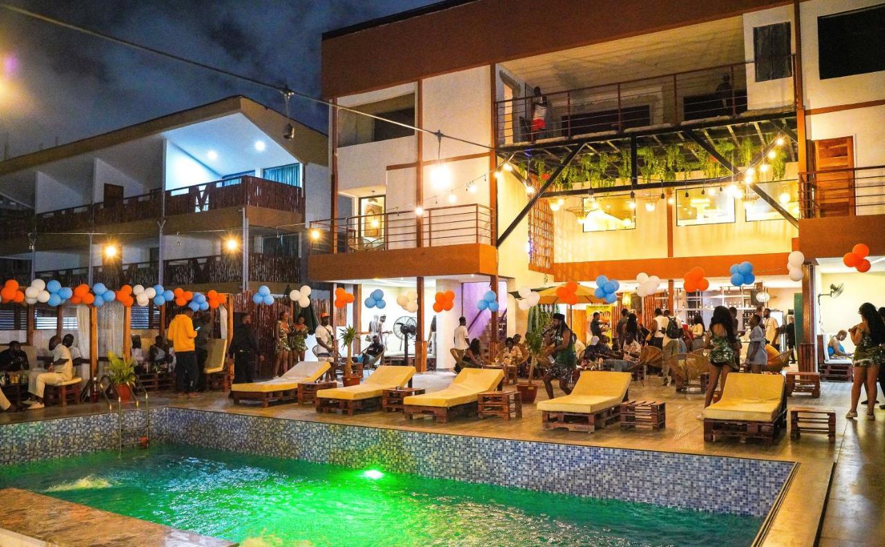 Vogue Beach Resort Lagos Exterior foto